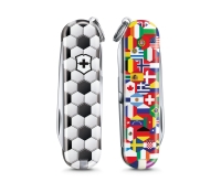 Лимитированный перочинный нож-брелок VICTORINOX Classic "World Of Soccer", 58 мм, 7 функций, коллекция 2020 года