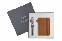 Подарочный набор Parker: Перьевая ручка Parker Urban Premium Ebony + блокнот